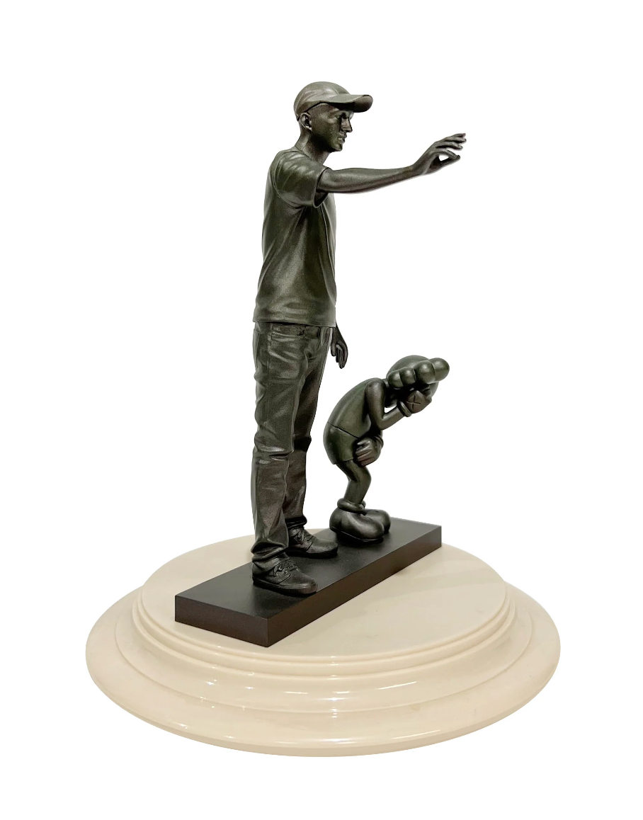 Share Companion black vinyl sculpture by Kaws from 2020 - Dope